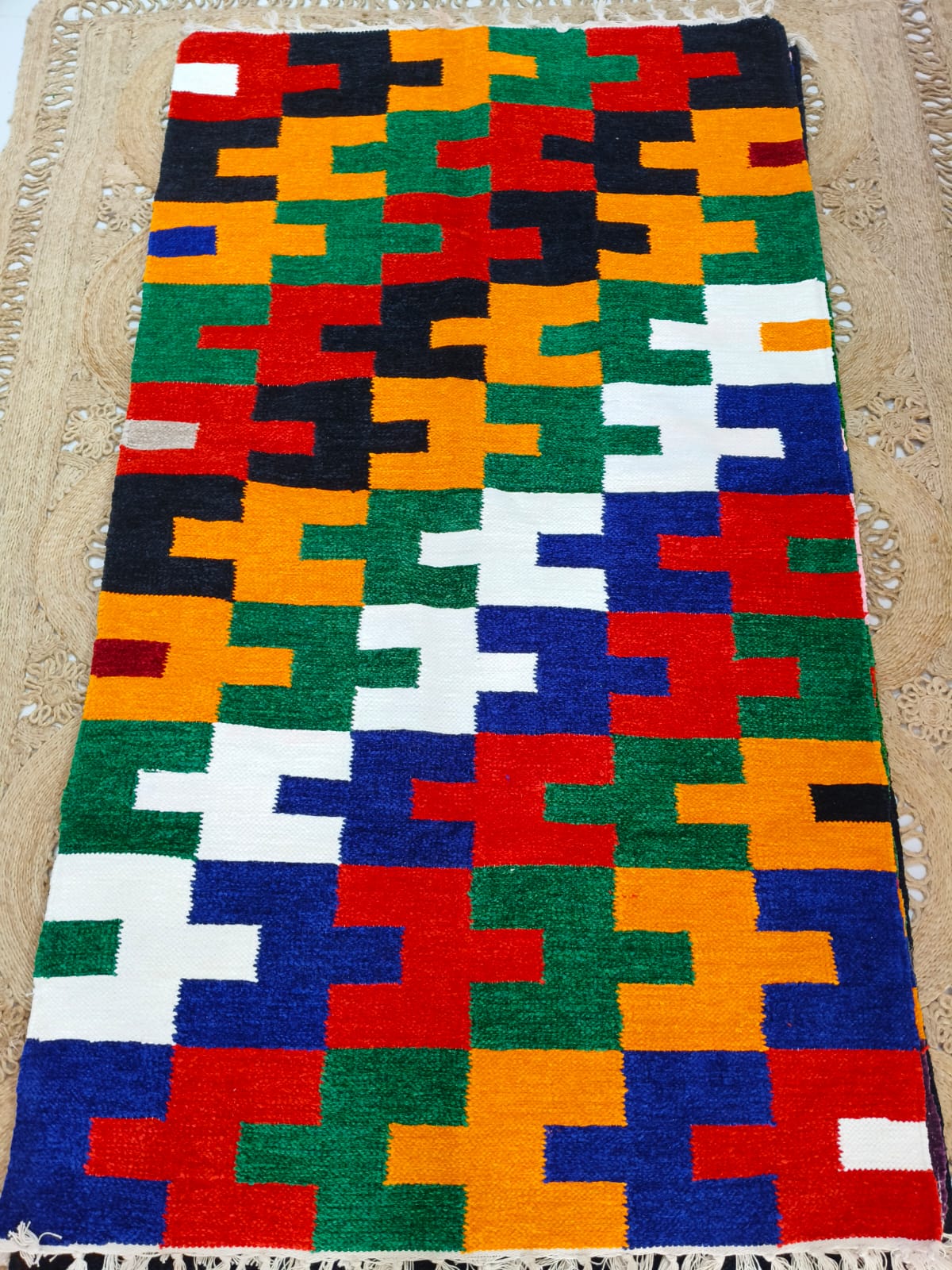 https://craft.teestafoundation.org//storage/photos/1/Products/3*5 Feet Flor Mat/FM-253505.jpg